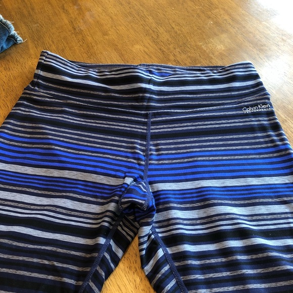 Calvin Klein Leggings - Picture 3 of 5